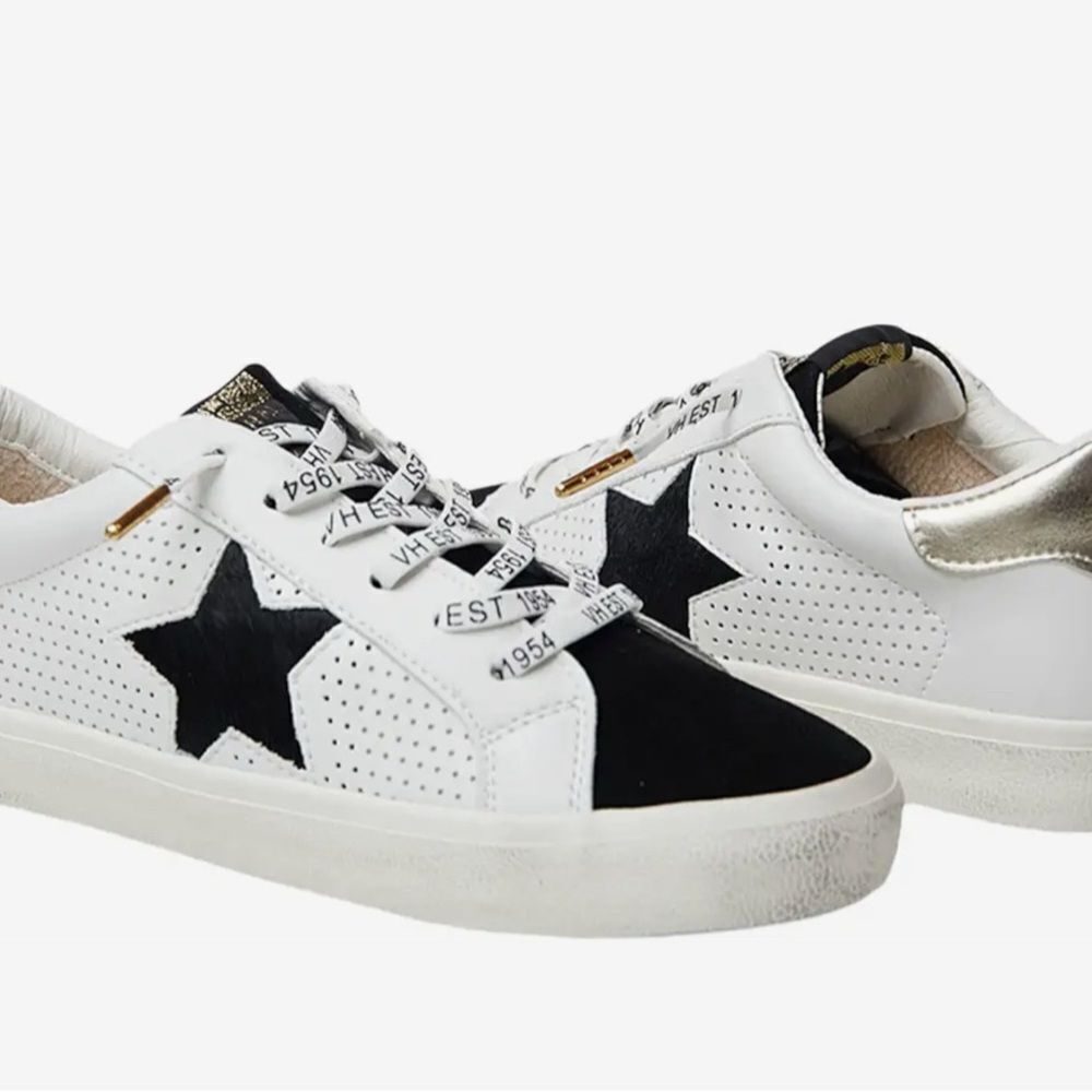 Vintage Havana White and Black Star Sneakers